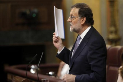 Mariano Rajoy, en la sesión de investidura del pasado mes de agosto, en el Congreso de los Diputados.-JOSÉ LUIS ROCA