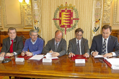 Carlos Sierra, Manuel Sánchez, León de la Riva, José Antonio Cabrejas y Juan Carlos Sánchez-J.M.Lostau