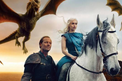 Daenerys Targaryen y lord Jorah Mormont, en 'Juego de Tronos'.-