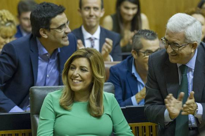 La presidenta de la Junta de Andalucía, Susana Díaz, durante la investidura de esta tarde.-Foto: EFE/ JULIO MUÑOZ