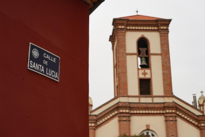 Iglesia de San Juan Bautista en la calle Santa Lucía de Valladolid. -J.M. LOSTAU
