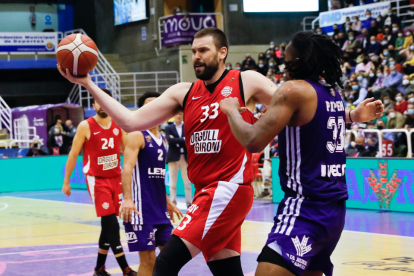 Real Valladolid Baloncesto - Basket Girona. / J. M. LOSTAU