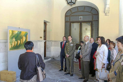 Exposición 'Entre letras y pinceles" en el Palacio Real.-ICAL