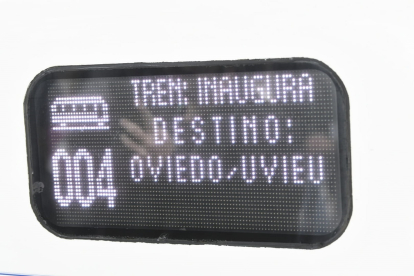 Pantalla que anuncia Oviedo como destino final.- MINISTERIO DE TRANSPORTES