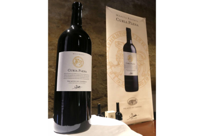Presentación del nuevo vino ‘Curia Plena’ de Prada a Tope, en conmemoración al reconocimiento de la Unesco a León como cuna del parlamentarismo-Ical