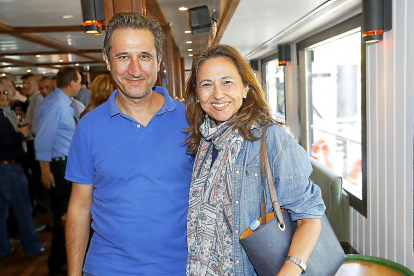 Javier y Ludivina Fernández (Soluciones en Vidrio).