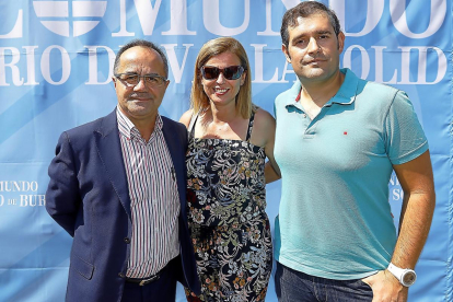 FlorencioCarrera (director La 8 Valladolid y esRadio), Reyes Alonso (publicidad esRadio) y Rubén Gil (secretario CRDO Toro).