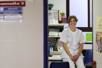 La enfermera Virginia Iglesias Sierra en las instalaciones del Hospital de Salamanca. -ENRIQUE CARRASCAL