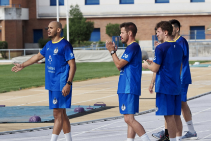 Pretemporada del Recoletas Atlético Valladolid en las pistas de Río Esgueva. Photogenic/Miguel Ángel Santos