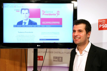 El secretario general del PSCyL, Luis Tudanca, presenta la página web de su candidatura a la Presidencia de la Junta de Castilla y León-Ical