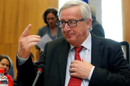 Juncker, en una reunión del cuerpo ejecutivo de la UE, en Bruselas, el 27 de julio.-REUTERS / FRANÇOIS LENOIR