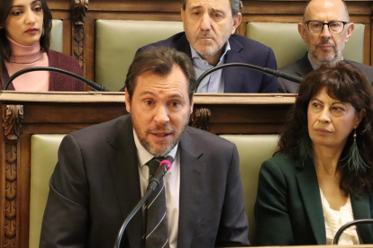 El Pleno de despedida de Óscar Puente y Ana Redondo como concejales. -PSOE. VA.