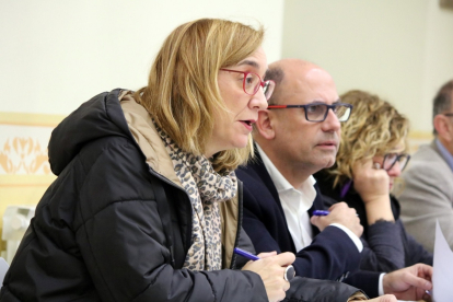 Rocío Anguita, concejal de VTLP, y Luis Vélez, concejal del PSOE. -VTLP