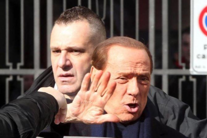 Silvio Berlusconi, hace unos días en Milán.-EFE / MATTEO BAZZI