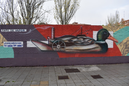 'Pato de vapor', mural del artista Nano Lázaro en el barrio Pajarillos. -TWITTER
