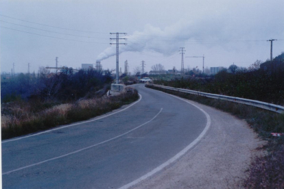 Puente del Berrocal acceso sin semáforos en 1990.- FOTO CEDIDA POR A. LOBATO
