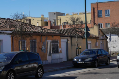 Calle Arrabal en La Overuela.- J.M. LOSTAU
