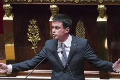 Manuel Valls, durante su intervención en la Asamblea Nacional.-Foto: AP / JACQUES BRINON