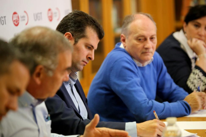 El secretario general del PSOE de Castilla y León, Luis Tudanca, y el secretario general de UGT Castilla y León, Faustino Temprano, celebran una reunión de trabajo-ICAL
