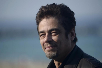 El actor Benicio del Toro ultima su debut en la pequeña pantalla con la serie de corte carcelario 'Clinton Correctional'.-VINCENT WEST