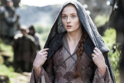 La actriz británica Sophie Turner, como Sansa Stark, en la serie 'Juego de tronos'.-