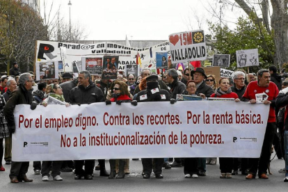 Manifestantes en una de las últimas protestas de Valladolid de Parados en Movimiento-Pablo Requejo