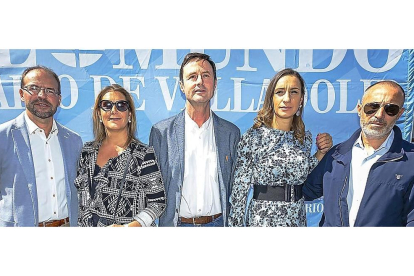 Víctor Muñoz, Mila Aguado, Óscar Cuellar, Virginia García e Isaac Marín (Fecosva).