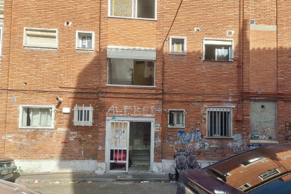 Segundo piso más barato de Valladolid en la calle Trabancos.- PHOTOGENIC