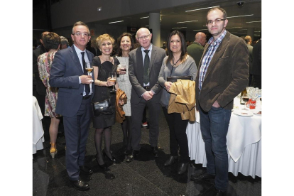 Marcelo Jiménez (premiado), Maribel Rihuete, Pilar Giraldo, José Luis Pérez, María José San Román (CSIF) y David Amo (CSIF).