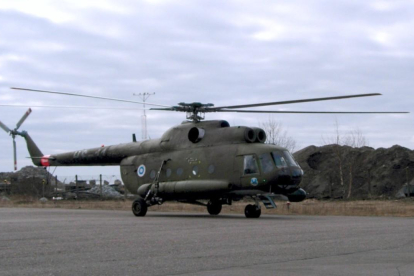 Un helicóptero Mil Mi-8 como el accidentado en Rusia.-WIKIPEDIA