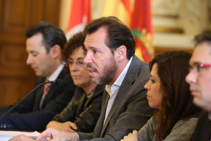 El alcalde de Valladolid, Óscar Puente, durante un acto en el Ayuntamiento.-ICAL