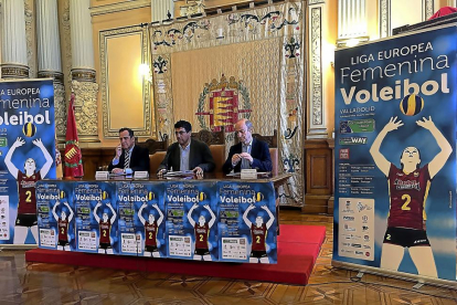 Presentación de Liga Europea de Voleibol en el Ayuntamiento-G.V.