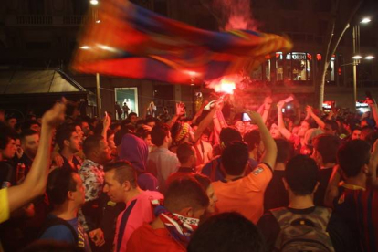 Celebración en Canaletes tras la final de la Copa del Rey.-Foto: ACN