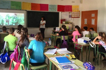Charla de diversidad afectivo-sexual y de género en una escuela de Murcia que originó la reclamación de Vox.-LA OPINIÓN DE MURCIA