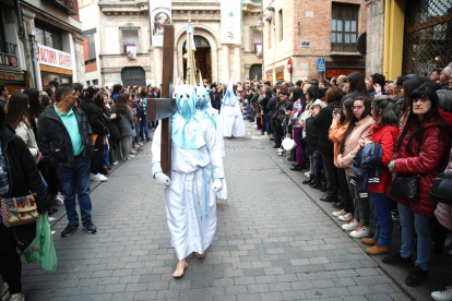 Procesión del Santísimo Rosario del Dolor en Valladolid. J.M. LOSTAU