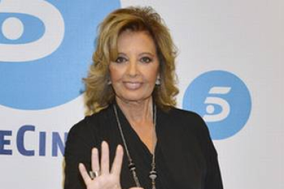 La presentadora de Tele 5 María Teresa Campos.-Foto: MEDIASET / CARLOS SERRANO