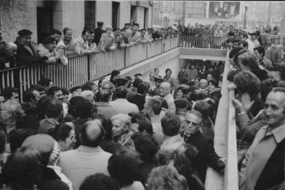 Inauguración del paso de peatones de la calle Labradores en el barrio San Andrés-Caño Argales en la década de 1970.- ARCHIVO MUNICIPAL VALLADOLID