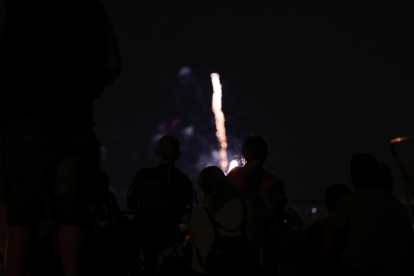 Fuegos artificiales en la jornada de jueves: Pirotecnia Tamarit. / PHOTOGENIC/ CARLOS LLORENTE