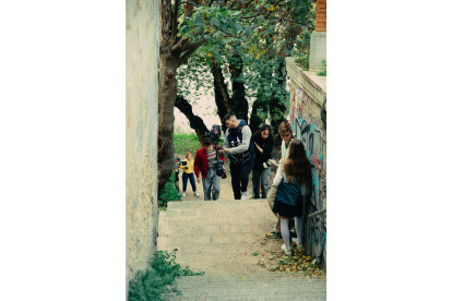 Imágenes del videoclip de Íñigo Quintero rodadas en el Colegio Lourdes de Valladolid. CARLA VOCES