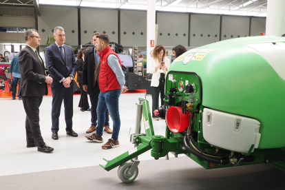 El consejero de Agricultura de la Junta de Castilla y León, Gerardo Dueñas, inaugurará oficialmente las ferias Agrovid y SIEB, especializadas en el cultivo del viñedo y equipamiento para bodegas. -ICAL.