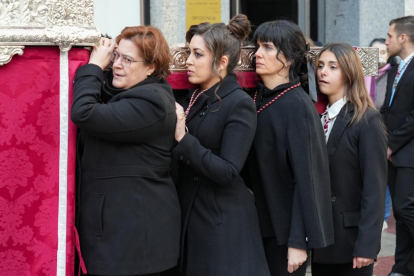 Procesión Siete dolores de Nuestra Señora de Valladolid.- J. M. LOSTAU