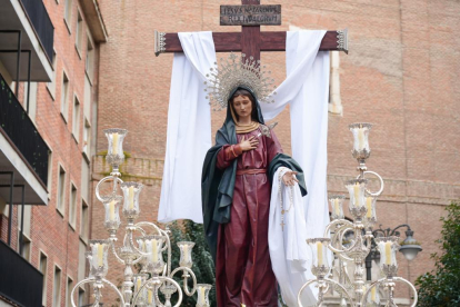 Procesión Siete dolores de Nuestra Señora de Valladolid.- J. M. LOSTAU