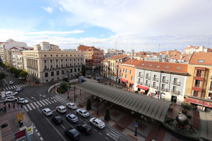 Una imagen de archivo de la plaza de España de Valladolid. ICAL
