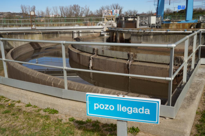 Depuradora de aguas residuales en el Camino Viejo de Simancas (EDAR). -J.M.LOSTAU