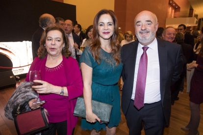 Elisa Zarzo, Silvia Clemente y Jorge Zurita.