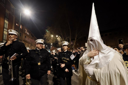 Procesión del Perdón y la Esperanza con el paso 'Jesús de la Esperanza'