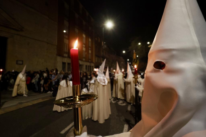 Procesión del Perdón y la Esperanza con el paso 'Jesús de la Esperanza'