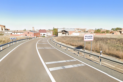 Carretera N-610 a la altura del municipio vallisoletano de Villacid de Campos en la que el vehículo fue detectado  a 206 Km/h