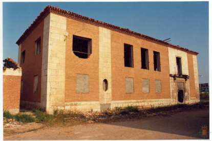 Antigua harinera el Palero en el barrio Arturo Eyries en 1993
