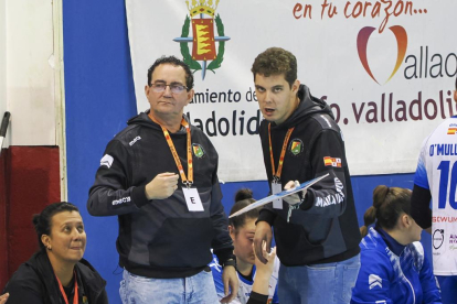 Miguel Ángel Peñas y su ayudante Sergio Escudero.